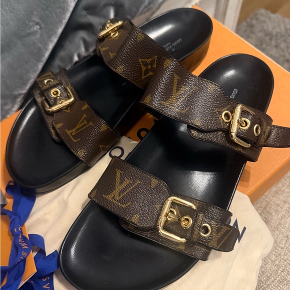 Authentic Louis Vuitton BOM DIA sandals sz.39 like new!! With full set! - Picture 3 of 9